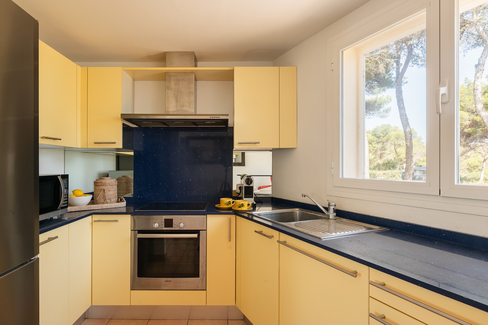 Resa Estates townhouse Ace sea views te koop sale kitchen.jpg